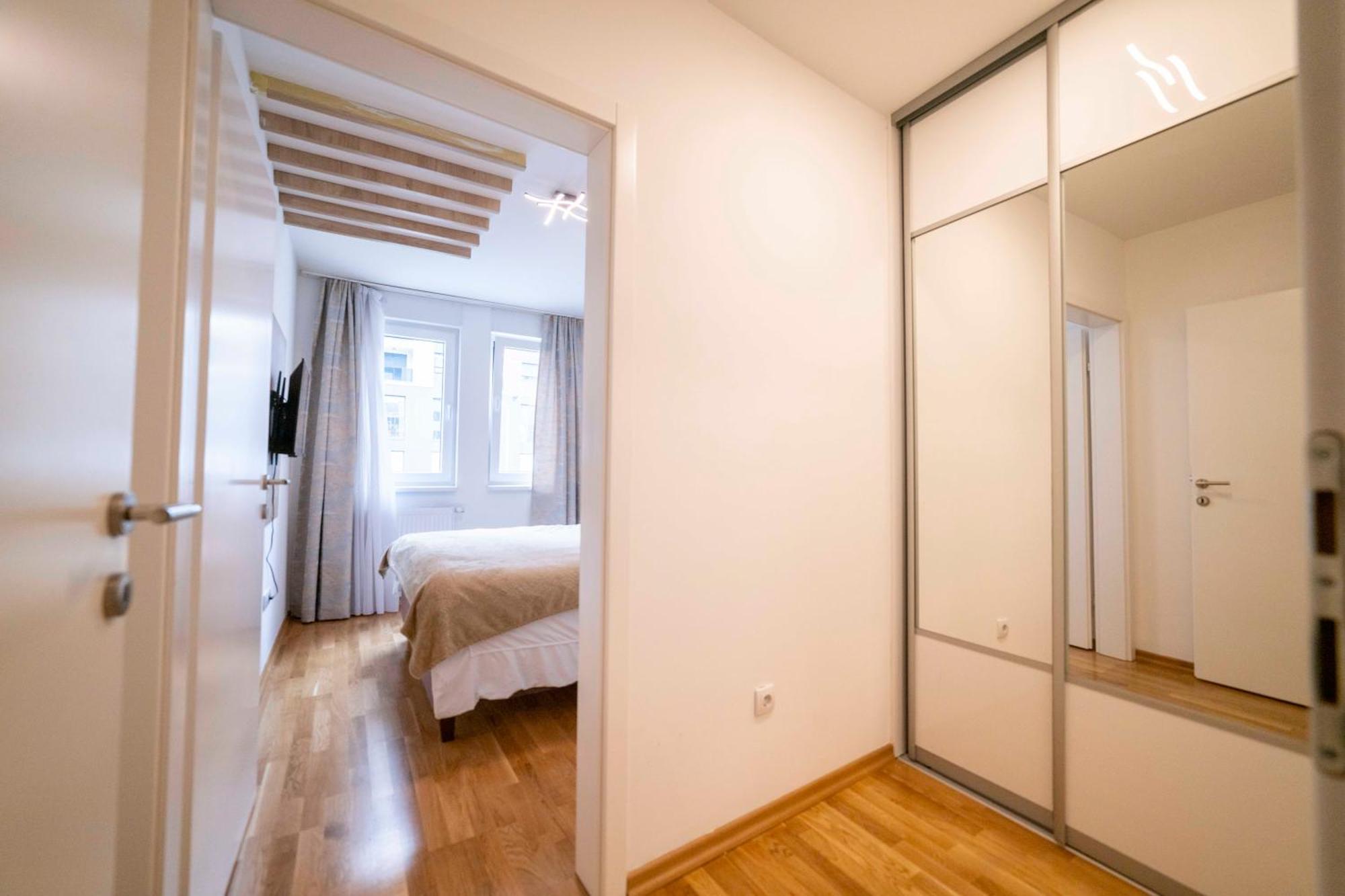 Apartment 5 Star Lukavica Экстерьер фото