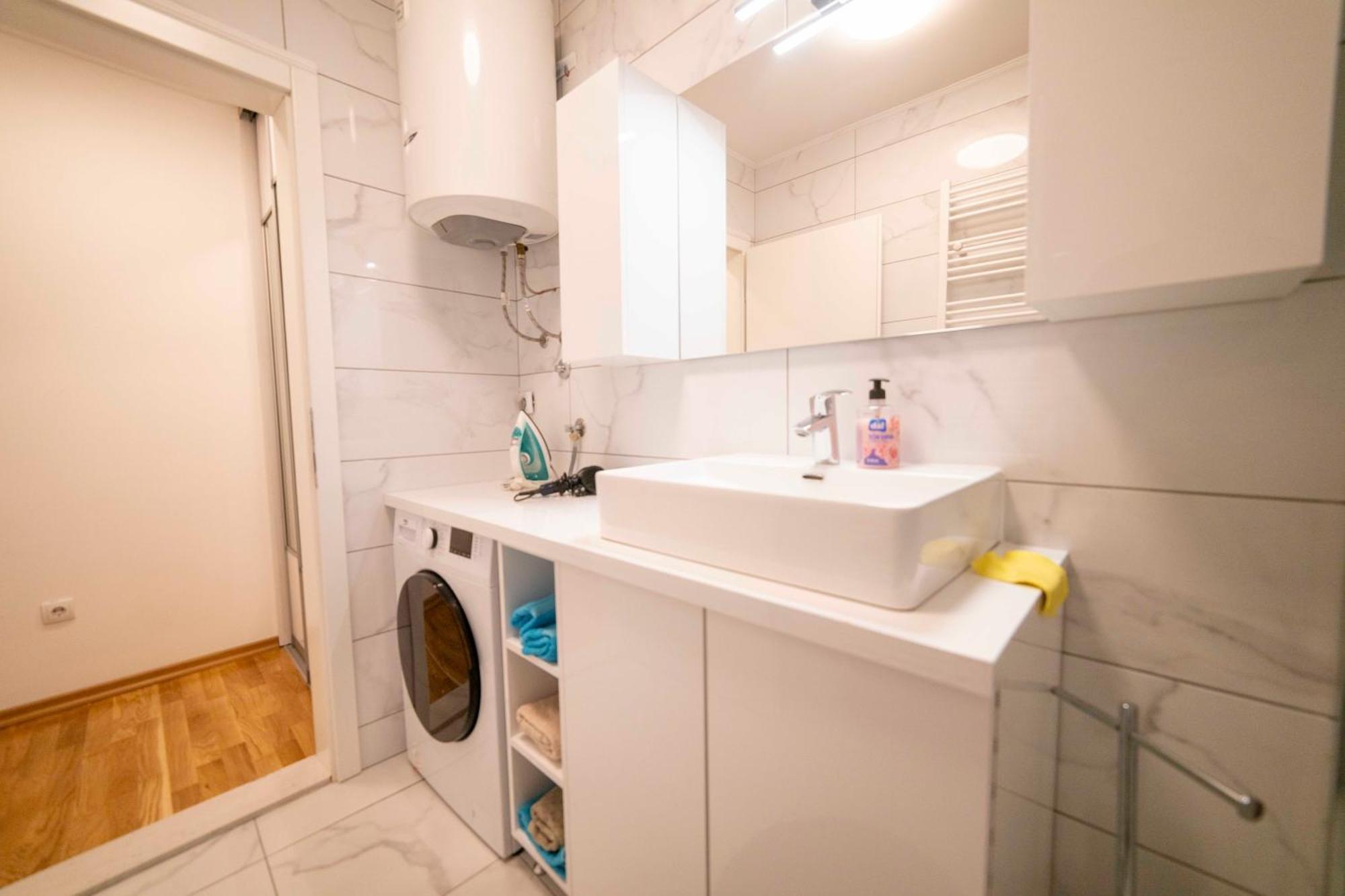 Apartment 5 Star Lukavica Экстерьер фото