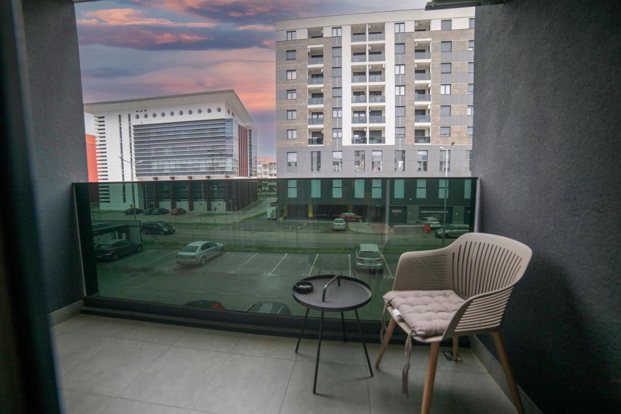 Apartment 5 Star Lukavica Экстерьер фото